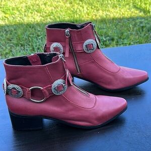 Rare Grey Coty Women’s Concho Ankle Zip Bootie Boots Size 7.5